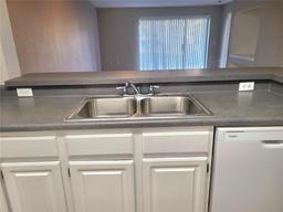 Picture of 14001 Fairway Island Drive Unit 513, Orlando, FL 32837