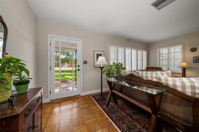 Picture of 420 Poinsettia Road, Belleair FL 33756