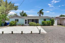 Picture of 832 Seabreeze Drive, Ruskin, FL 33570