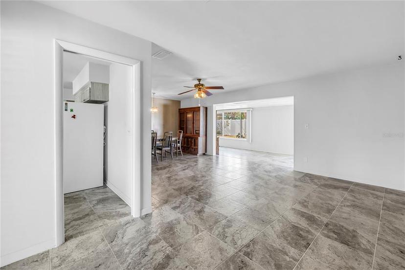 Picture of 5877 33Rd Avenue N, St Petersburg FL 33710