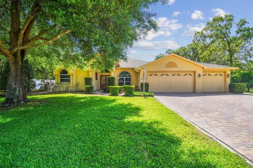 Picture of 18502 Winding Oaks Boulevard, Hudson FL 34667