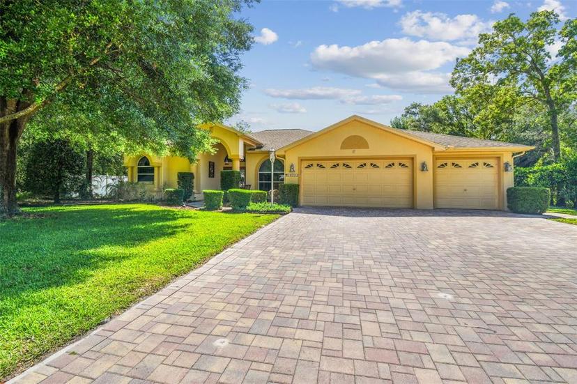 Picture of 18502 Winding Oaks Boulevard, Hudson FL 34667