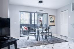 Picture of 5970 80Th Street North Unit 206, St Petersburg, FL 33709
