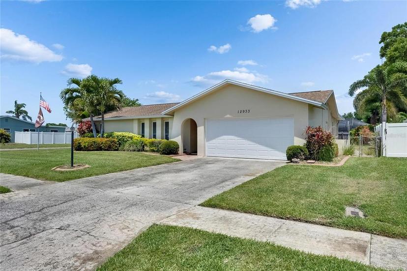 Picture of 12933 90Th Avenue, Seminole FL 33776