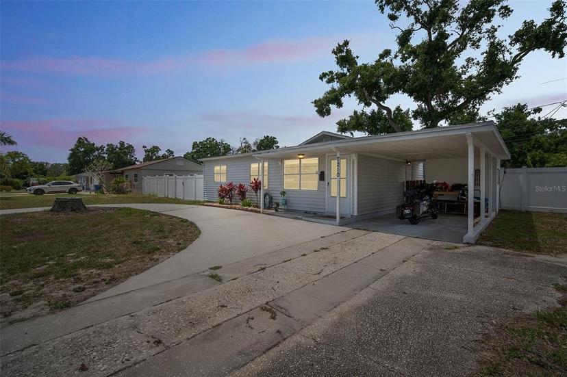 Picture of 7210 14Th Street N, St Petersburg FL 33702