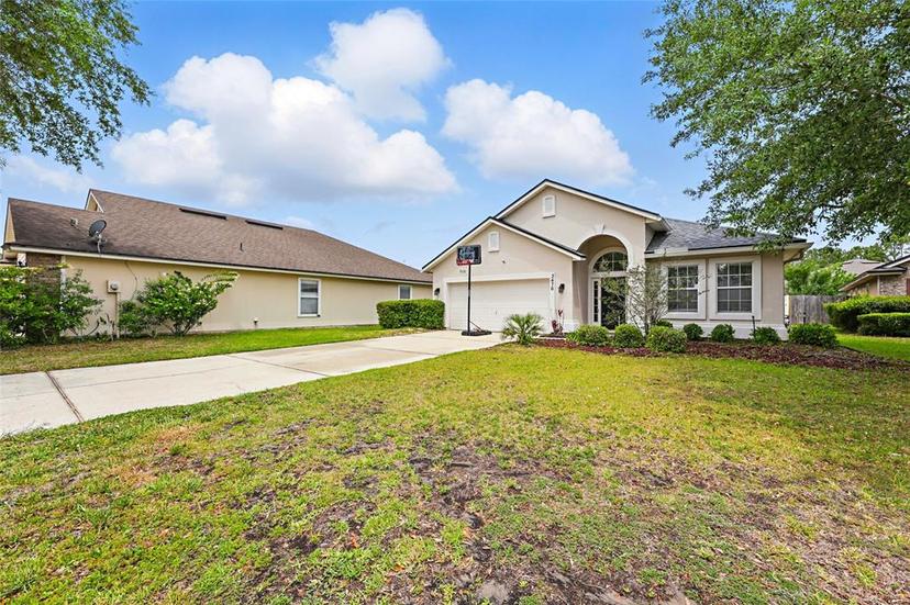 Picture of 3476 Waterford Oaks Drive, Orange Park FL 32065