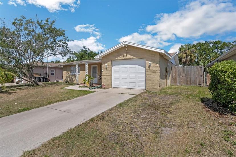 Picture of 10016 Glen Moor Lane, Port Richey FL 34668