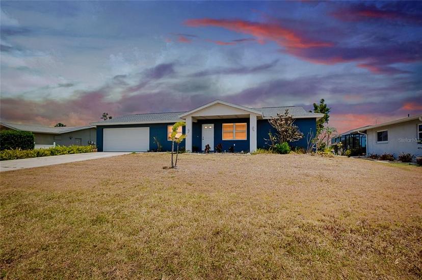 Picture of 144 Rotonda Circle, Rotonda West FL 33947