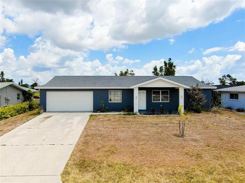 Picture of 144 Rotonda Circle, Rotonda West FL 33947