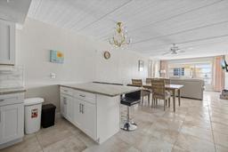 Picture of 3806 Gulf Of Mexico Drive Unit C311, Longboat Key, FL 34228
