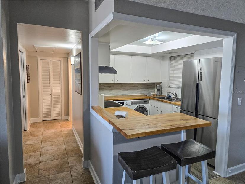 Picture of 404 S Beach Street Unit 403, Daytona Beach FL 32114