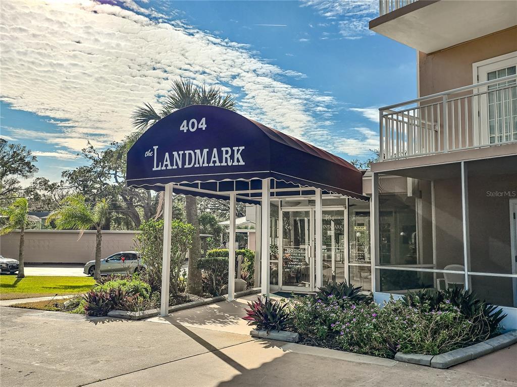 Picture of 404 S Beach Street Unit 403, Daytona Beach, FL 32114