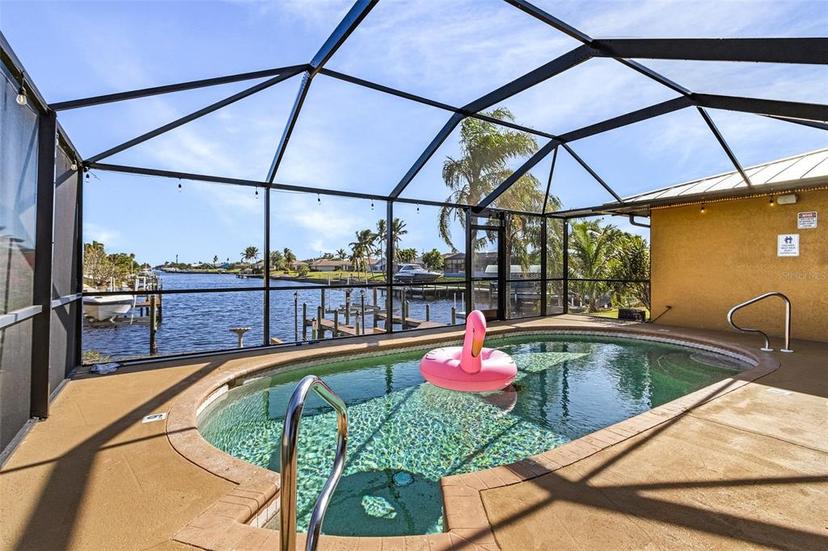 Picture of 2807 Country Club Boulevard, Cape Coral FL 33904