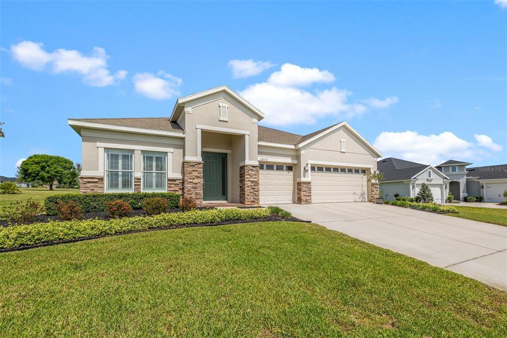 Picture of 13953 Thoroughbred Drive, Dade City, FL 33525