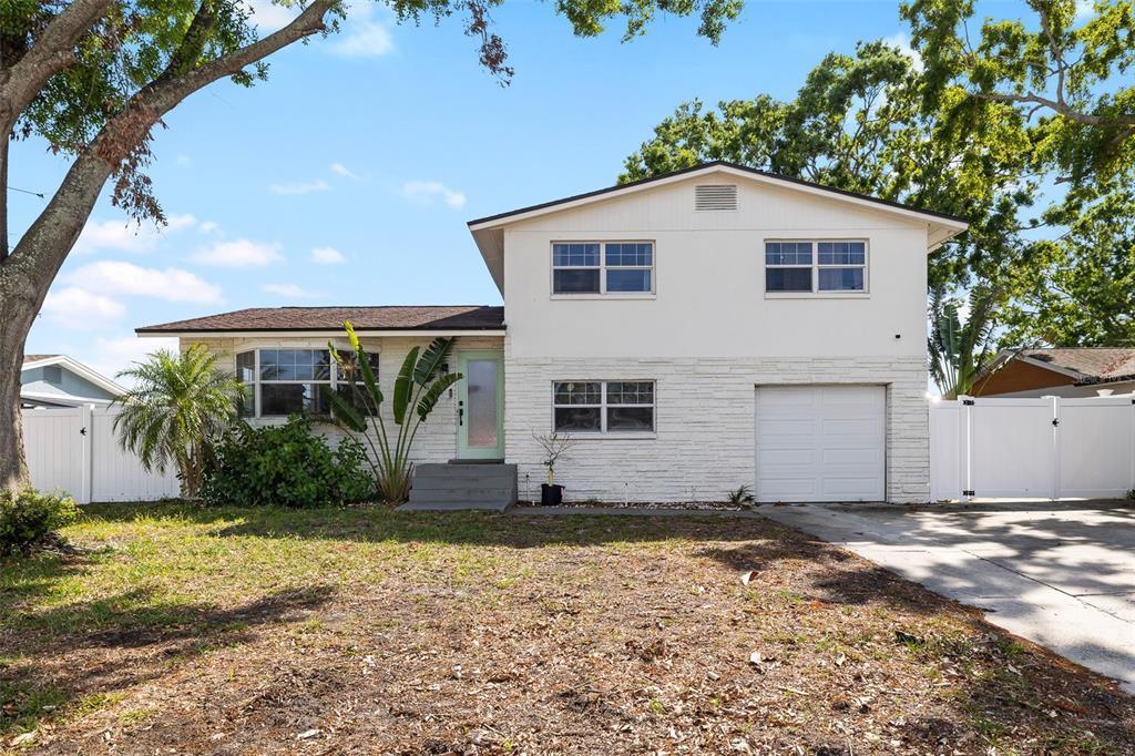 Picture of 10716 Donbrese Avenue, Tampa, FL 33615