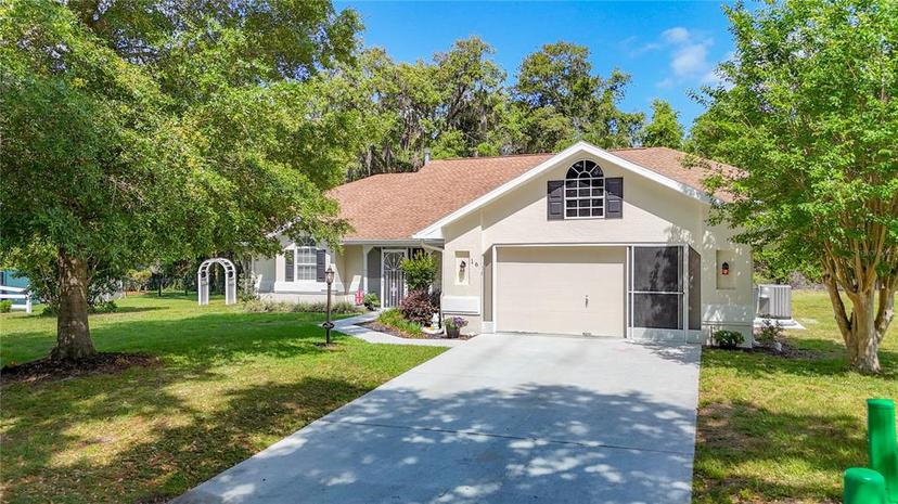 Picture of 16 Hemlock Court E, Homosassa FL 34446