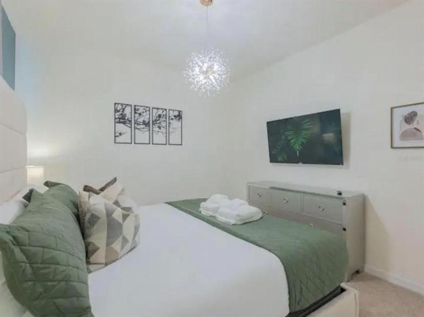 Picture of 880 Paradise Drive, Davenport FL 33897