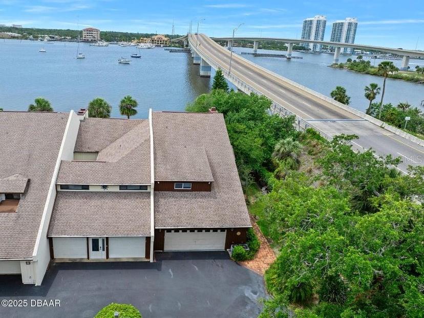 Picture of 437 N Halifax Avenue Unit 9, Daytona Beach FL 32118