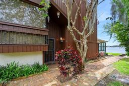 Picture of 437 N Halifax Avenue Unit 9, Daytona Beach, FL 32118