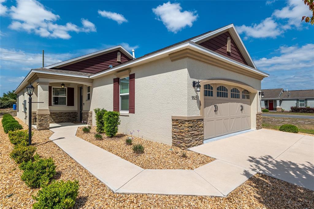 Picture of 9923 SW 98Th Lane, Ocala, FL 34481
