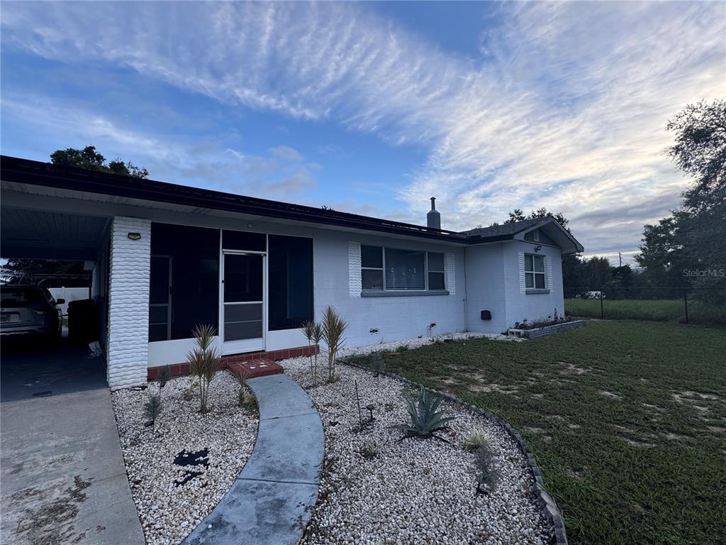 Picture of 200 North Blvd W, Davenport, FL 33837