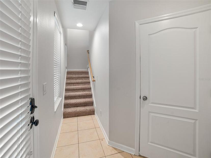 Picture of 956 Sombra Street, Tampa FL 33619