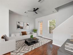 Picture of 956 Sombra Street, Tampa, FL 33619