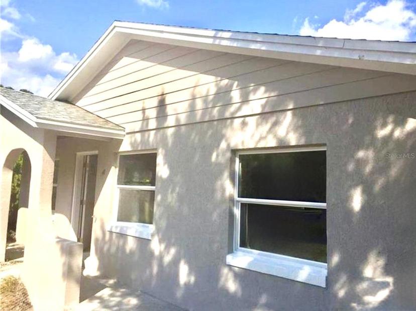 Picture of 213 S Lake Pleasant Road, Apopka FL 32703