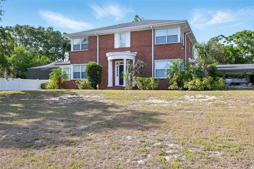 Picture of 1002 Lake Elbert Drive Se, Winter Haven FL 33880