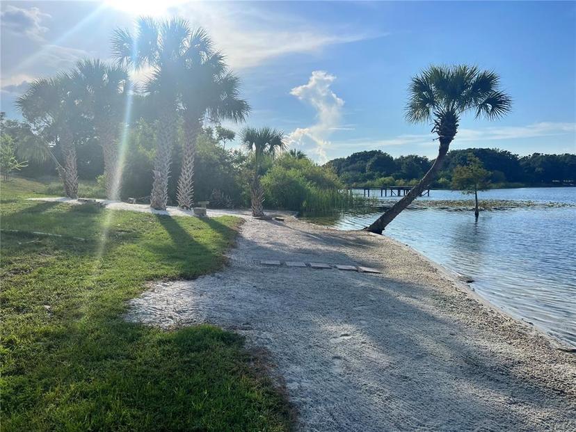 Picture of 1002 Lake Elbert Drive Se, Winter Haven FL 33880