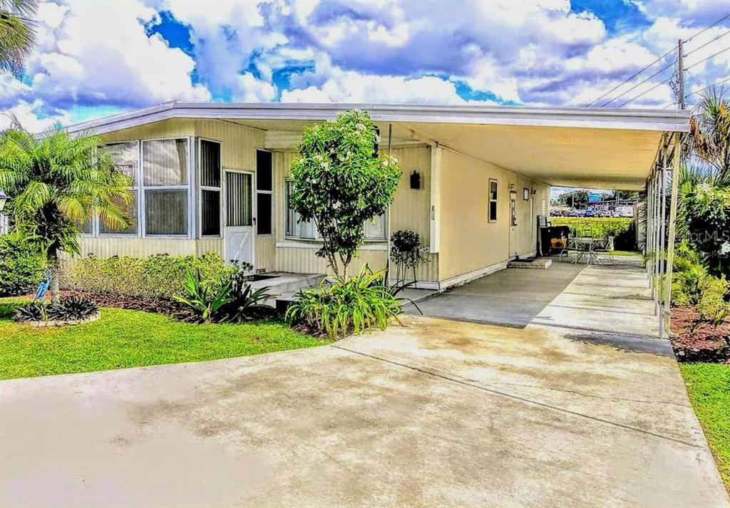 Picture of 100 Lakeside Ranch Drive, Winter Haven, FL 33881