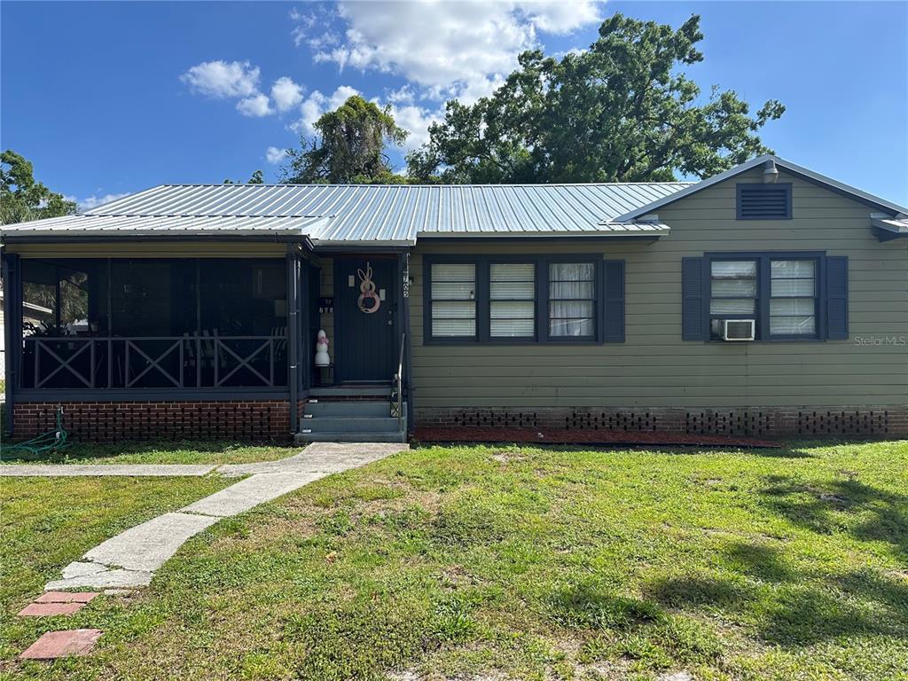 Picture of 707 E Patterson Street, Tampa, FL 33604