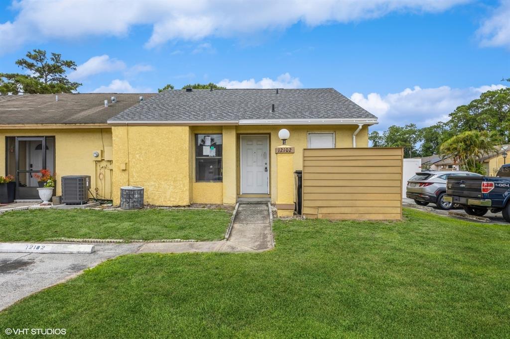 Picture of 12102 Sandal Creek Way, Orlando, FL 32824