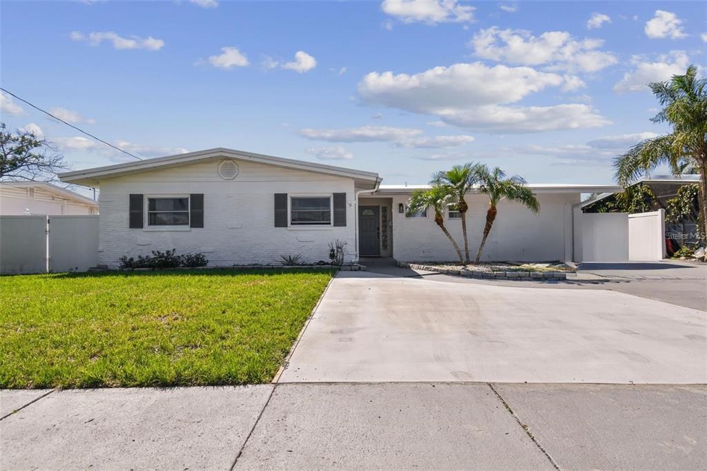 Picture of 5816 Liverpool Drive, Tampa, FL 33615