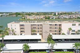 Picture of 7645 Sun Island Drive S Unit 207, South Pasadena, FL 33707