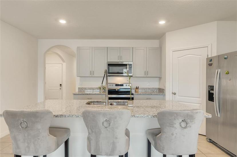 Picture of 1535 Barberry Drive, Kissimmee FL 34744