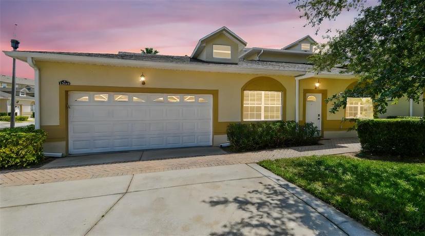 Picture of 13241 Fountainbleau Dr, Clermont FL 34711