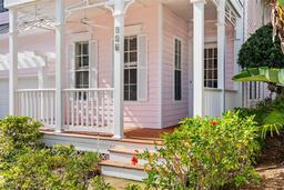 Picture of 916 Hemingway Circle, Tampa, FL 33602