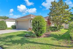 Picture of 17446 New Cross Circle, Lithia, FL 33547