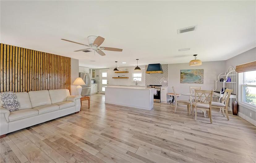 Picture of 13 N Buena Vista Avenue, Englewood FL 34223