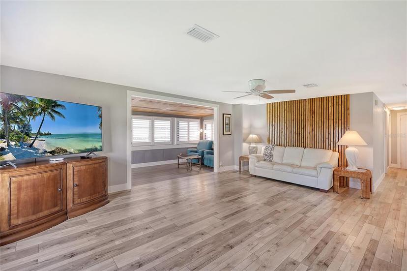 Picture of 13 N Buena Vista Avenue, Englewood FL 34223