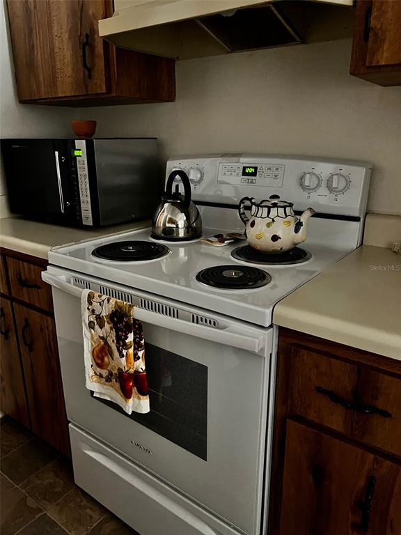 Picture of 2659 Crown Court Unit 11, Kissimmee FL 34741