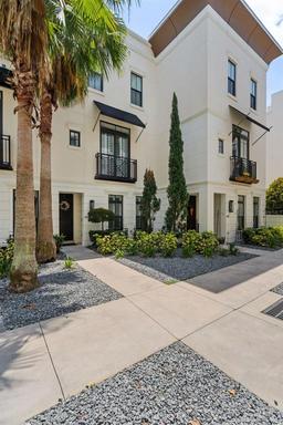 Picture of 654 Mariposa Street, Orlando, FL 32801