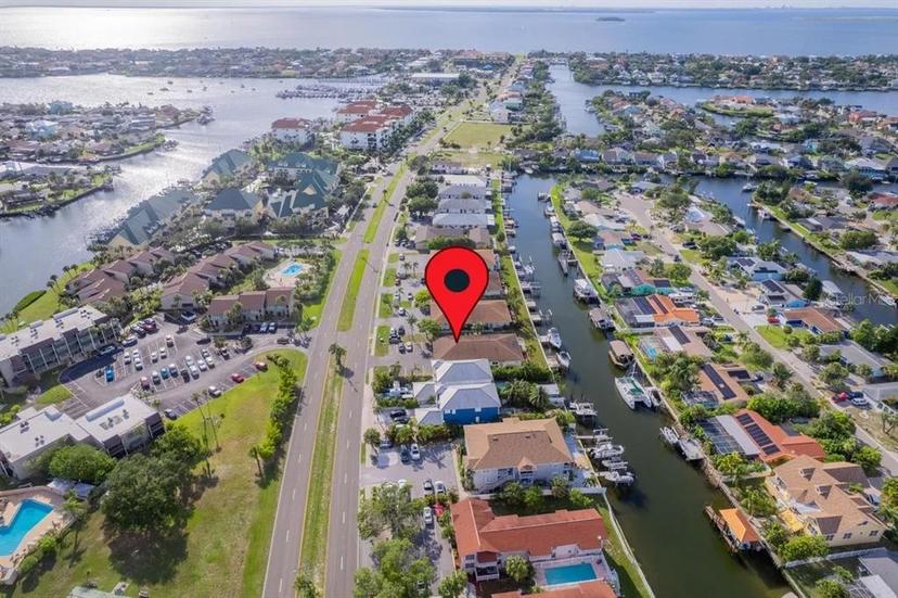 Picture of 1021 Apollo Beach Boulevard Unit 6, Apollo Beach FL 33572