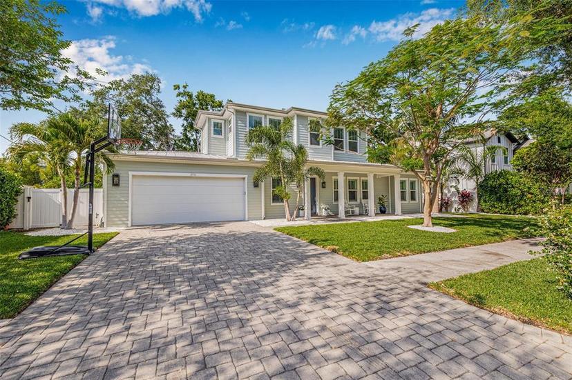 Picture of 3711 W Barcelona Street, Tampa FL 33629