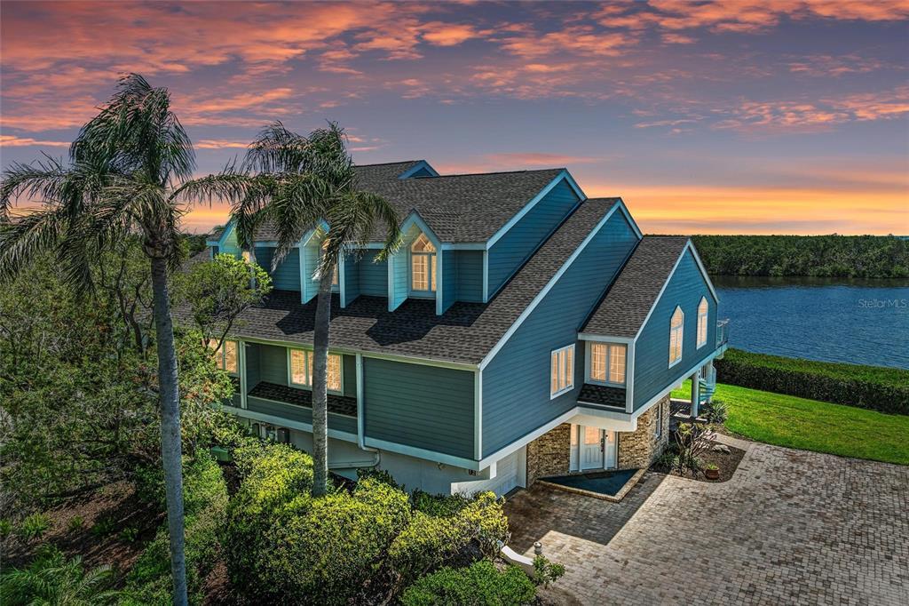 Picture of 12 Tidy Island Boulevard, Bradenton, FL 34210