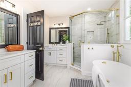 Picture of 746 Mississippi Avenue, Lakeland, FL 33801