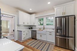 Picture of 746 Mississippi Avenue, Lakeland, FL 33801