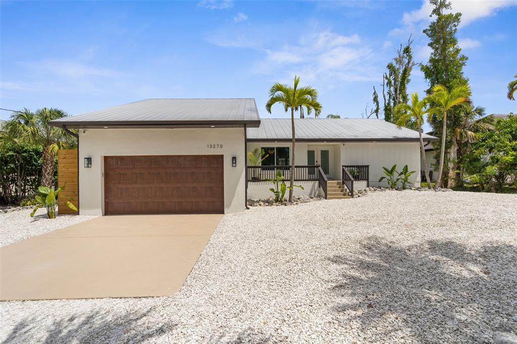 Picture of 13270 Electron Drive, Fort Myers, FL 33908