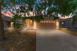 Picture of 8420 Deer Chase Drive, Riverview, FL 33578